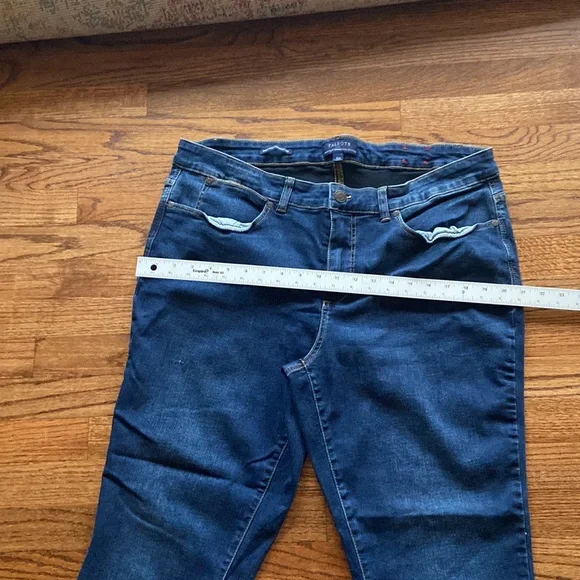 Talbots high waist straight leg dark wash jeans stretch size 16w nice preloved - Picture 9 of 11